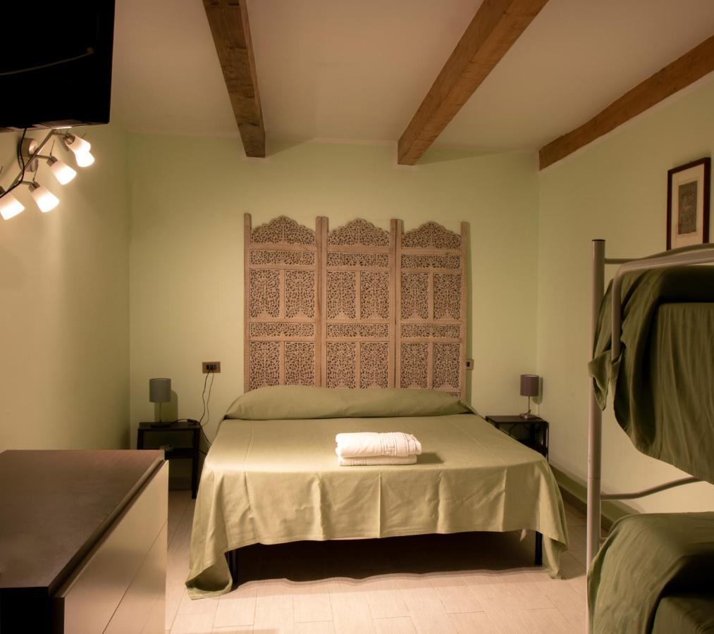 Double Room Garden View ground floor