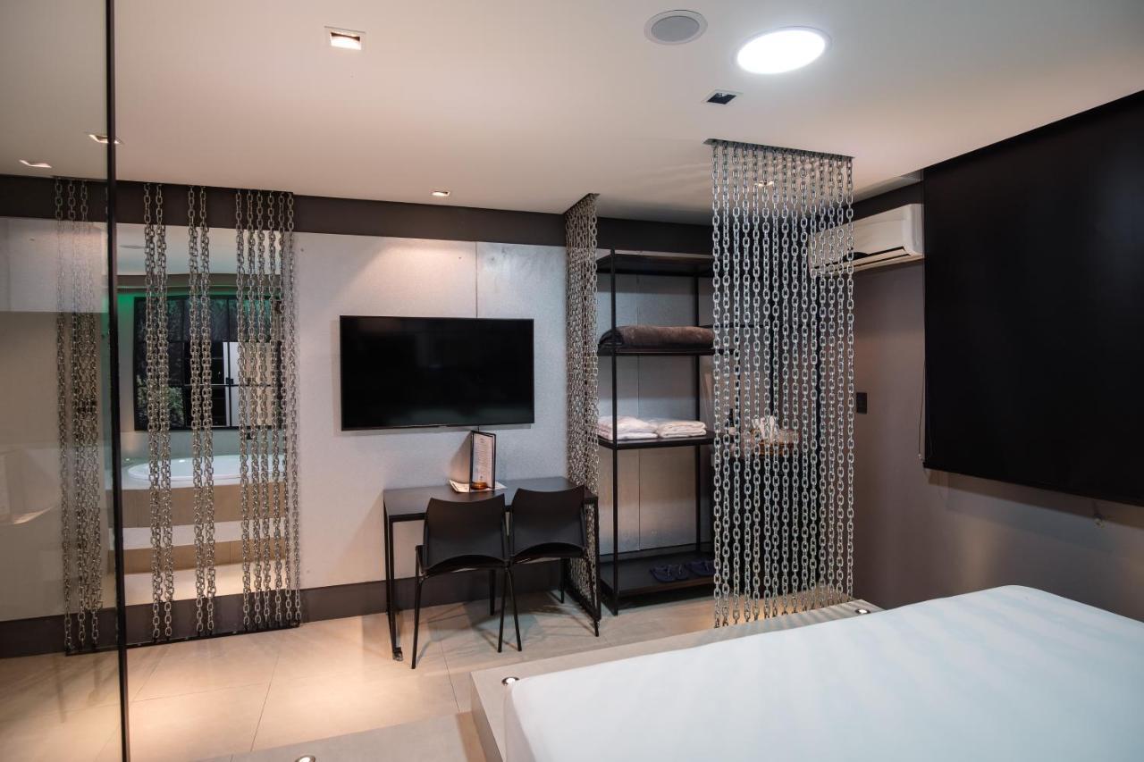 King Suite Spa Bath