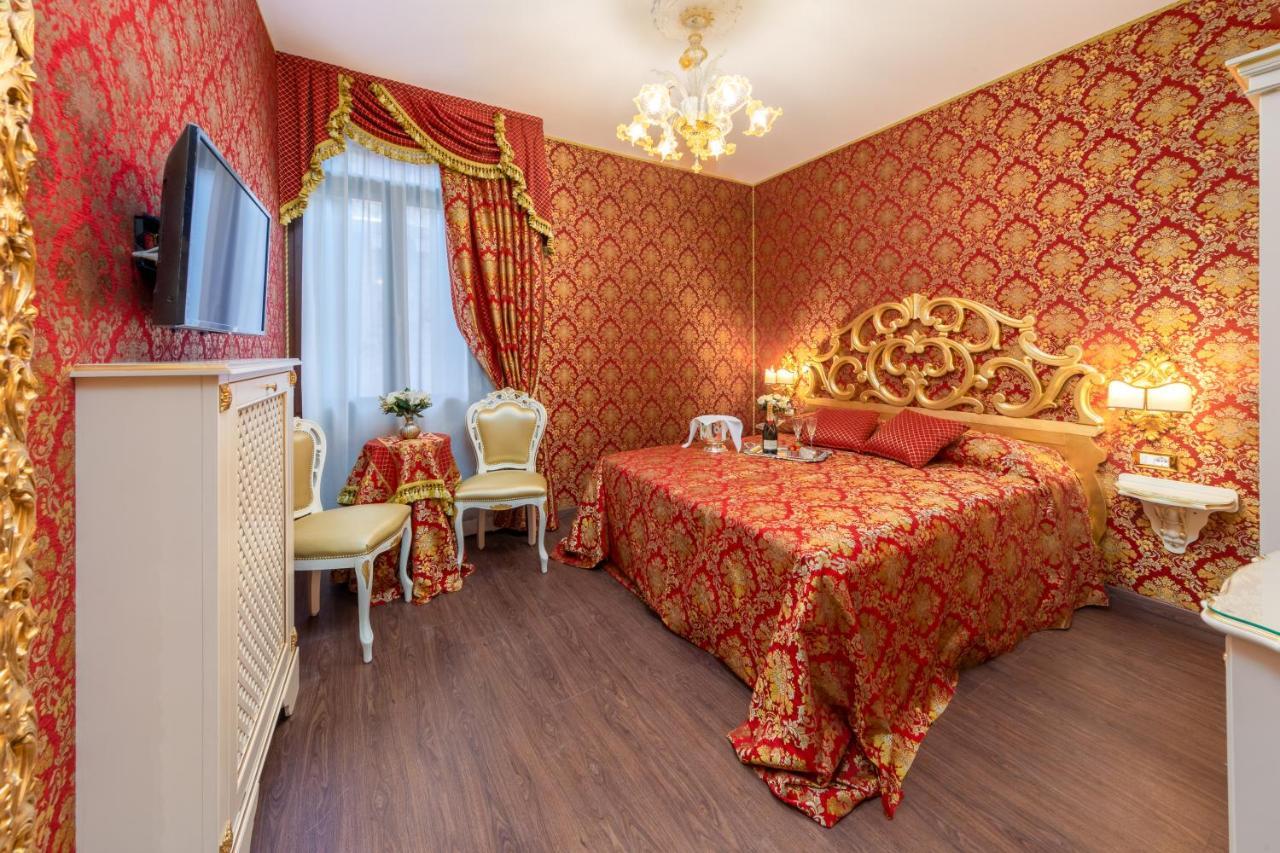 Quarto com Cama Queen-size