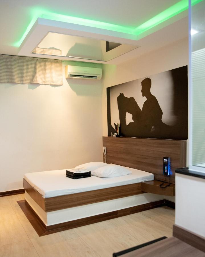 Double Room,1143368974:JPEG