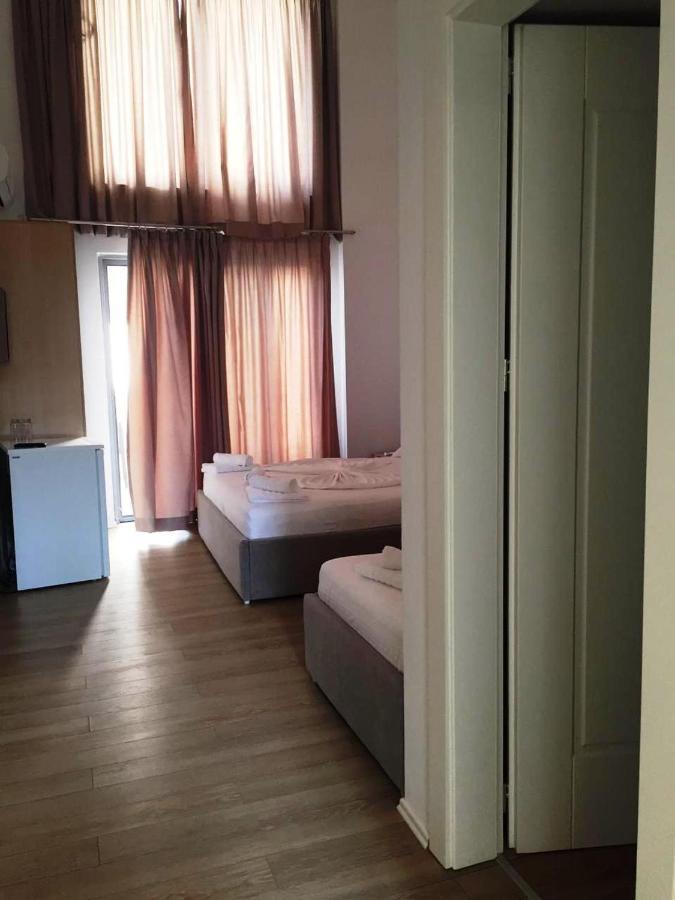 Standard Double Room,1143523201:JPEG