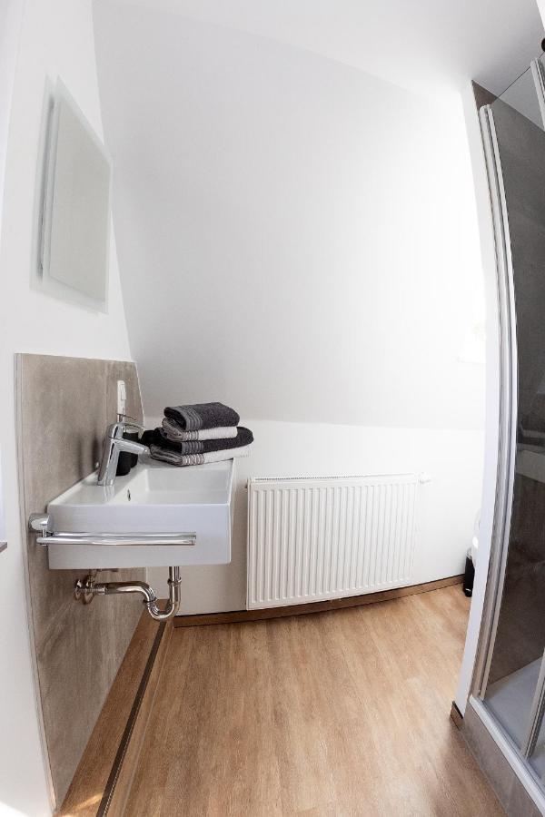 Double Room Private Bathroom