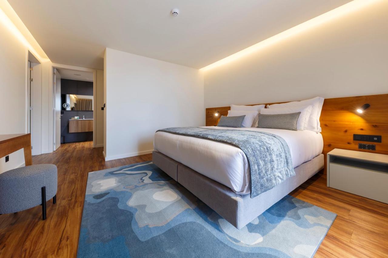 Two-Bedroom Apartment,1144182471:JPEG