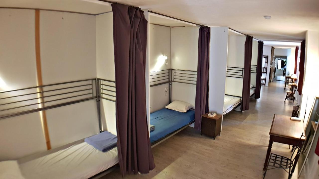 Bed 10-Bed Mixed Dormitory Room