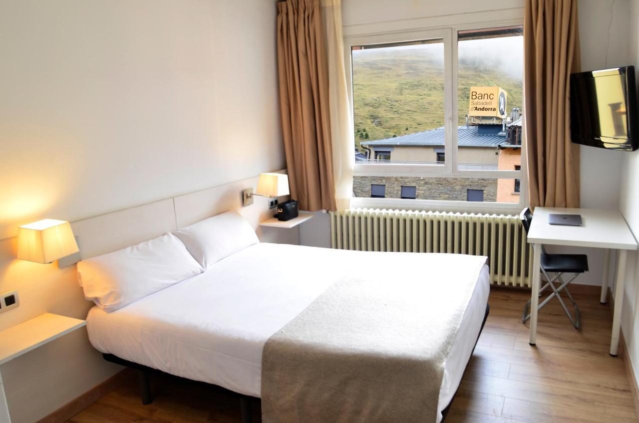 Deluxe Double Room,1144380645:JPEG