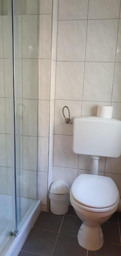 Doppelzimmer mit eigenem Bad