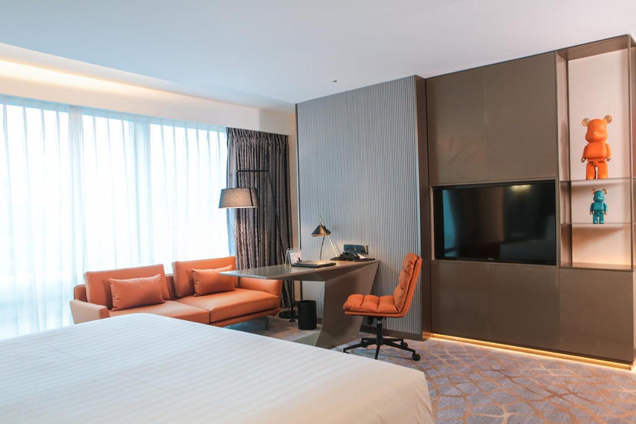 Ambassador Suite,1147347967:JPEG