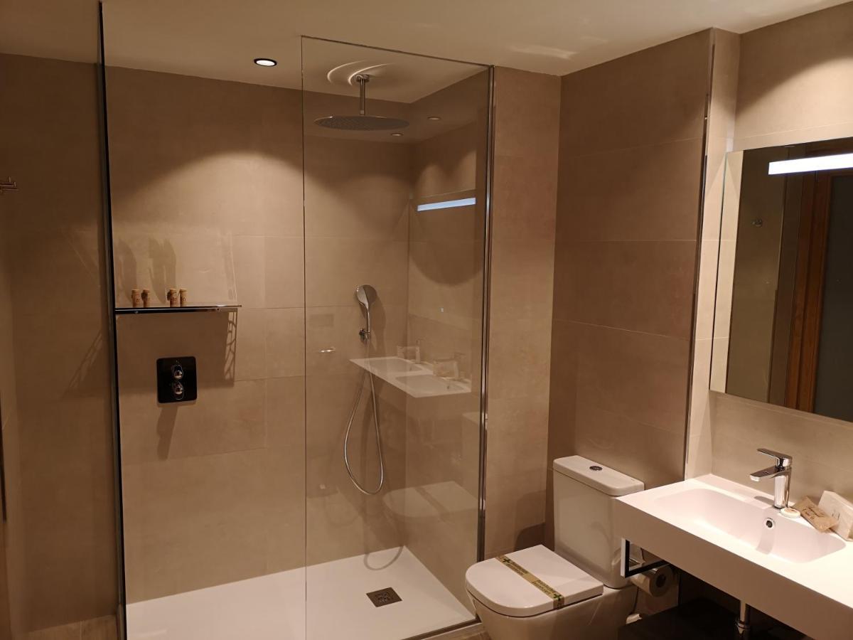 Double or Twin Room Sea View,1145143453:JPEG