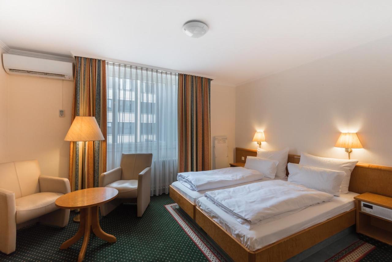 Classic Double Room