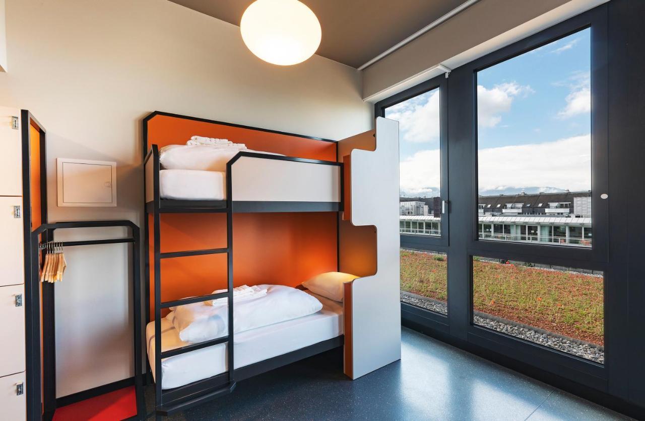 Bed 4-Bed Mixed Dormitory Room