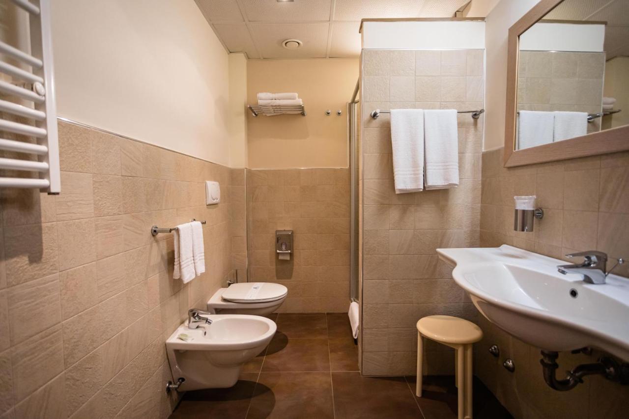 Classic Double or Twin Room,1145648311:JPEG