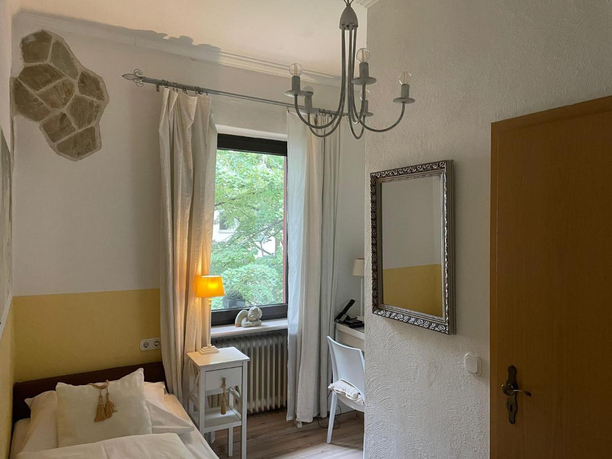 Economy Single Room