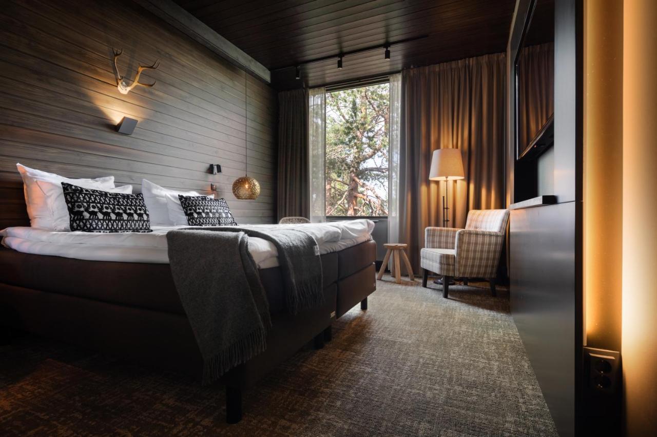 Mystique De Luxe Sauna