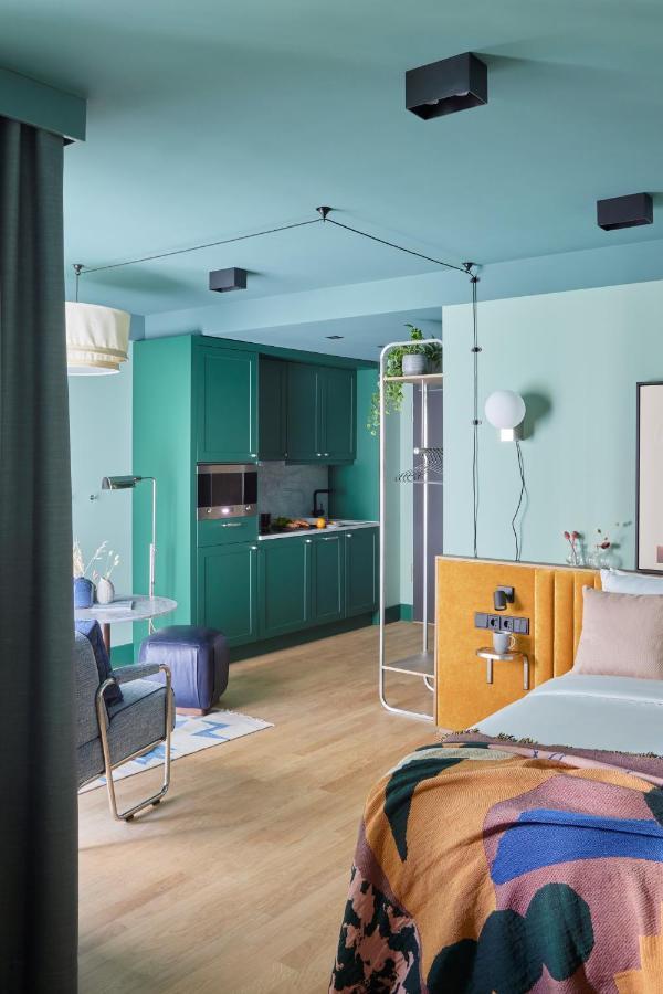 One Bedroom Open Plan Suite,1139642980:JPEG
