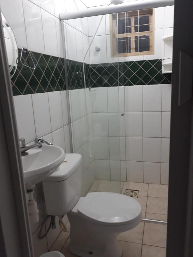 Standard Suite,1144455546:JPEG