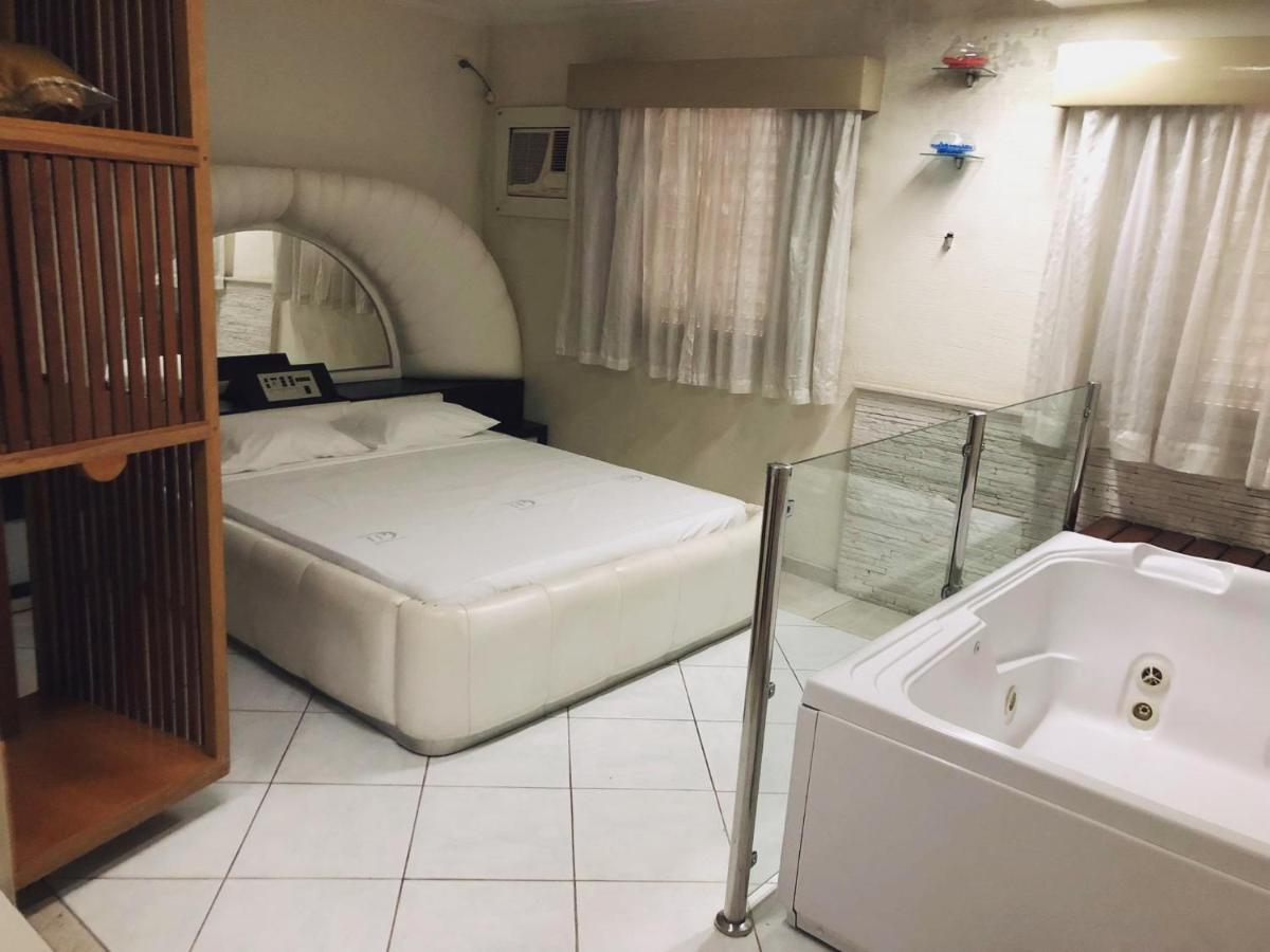 Suite Spa Bath
