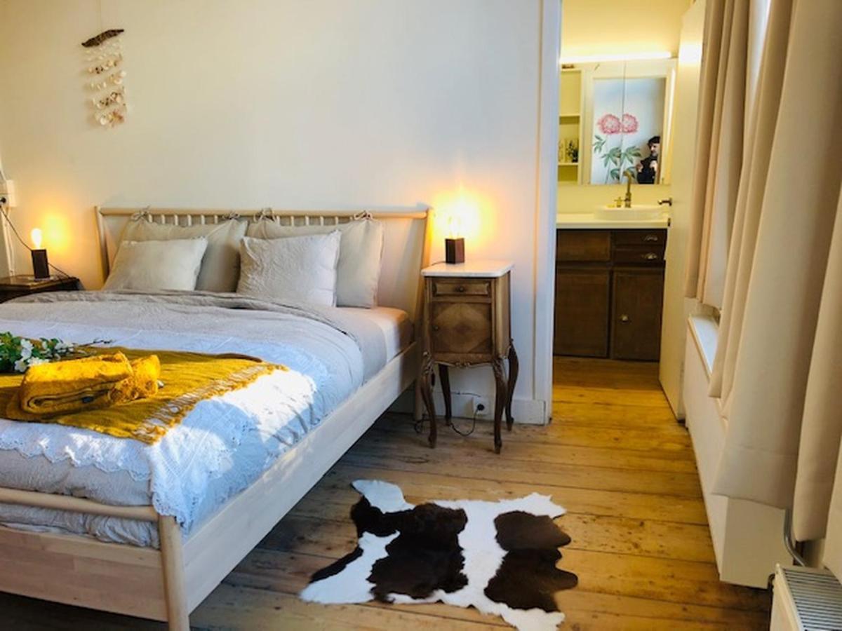 Two-Bedroom Apartment,1148440807:JPEG