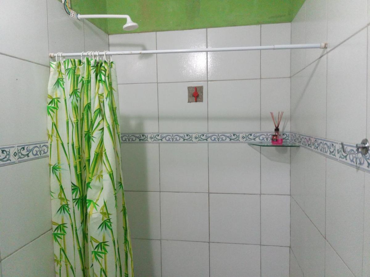 Standard Suite,1499914969:JPEG