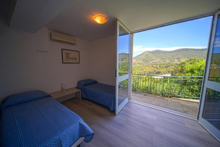 Quadruple Room Sea View