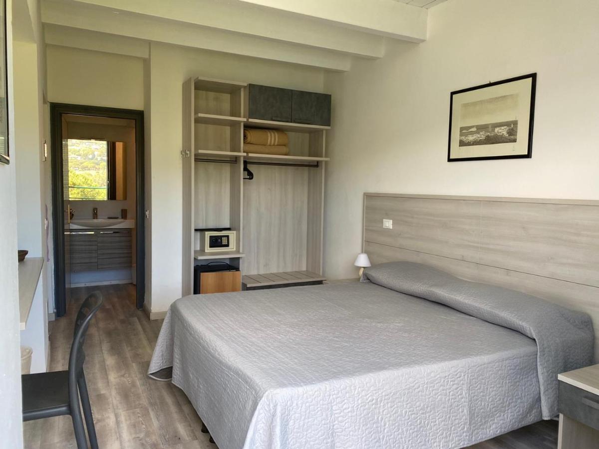 Standard Twin Room Sea View