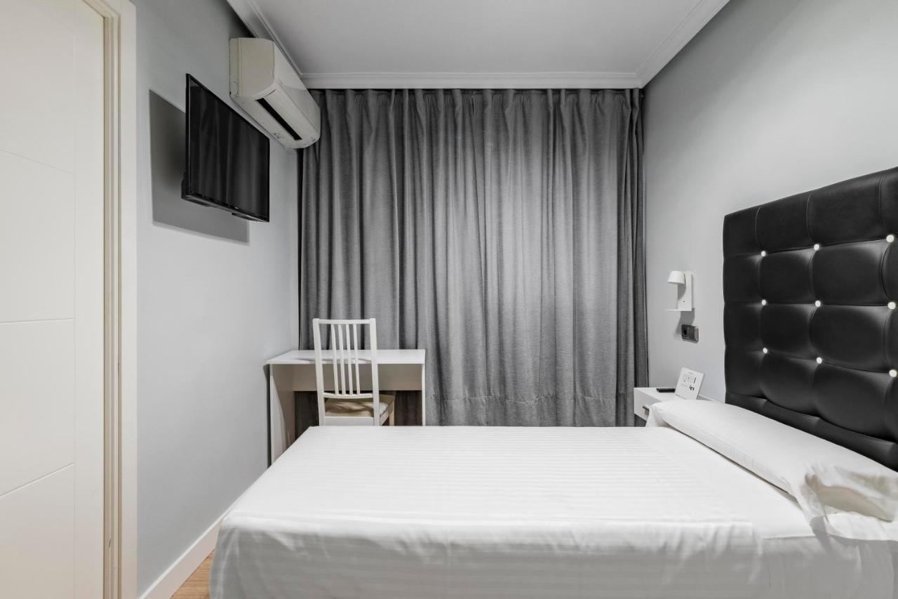 Single Room,1610834383:JPEG