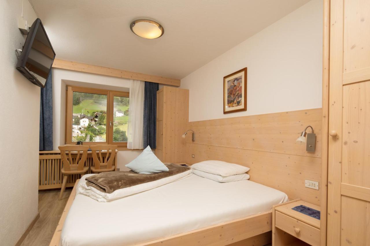 Single Room Balcony