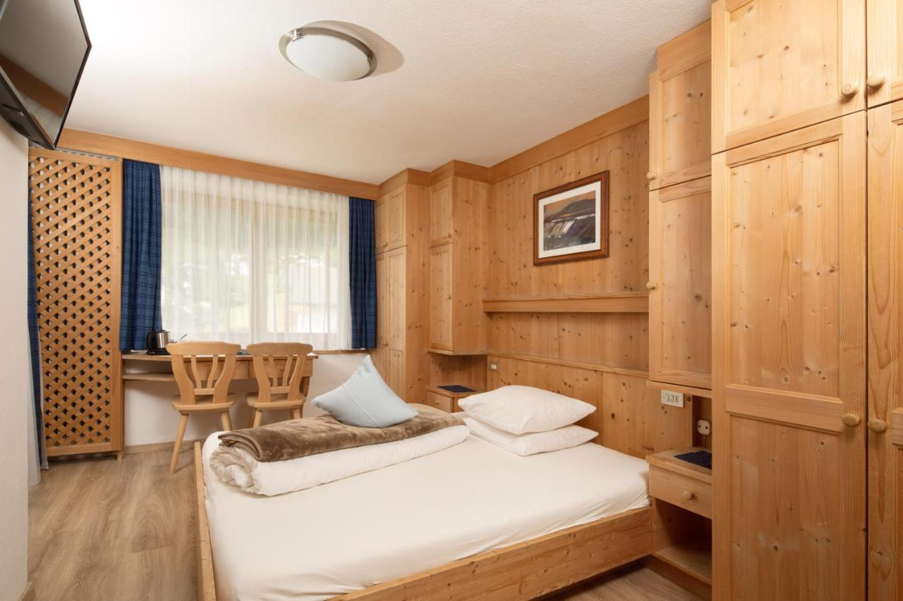 Single Room Balcony