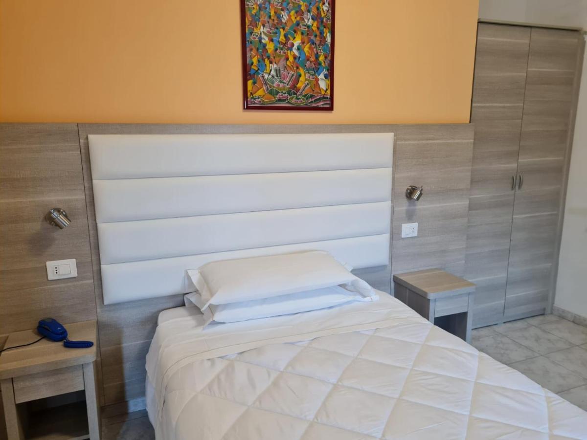 Comfort Single Room