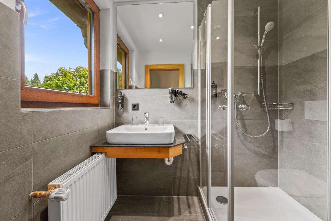 Budget Double Room Forest View