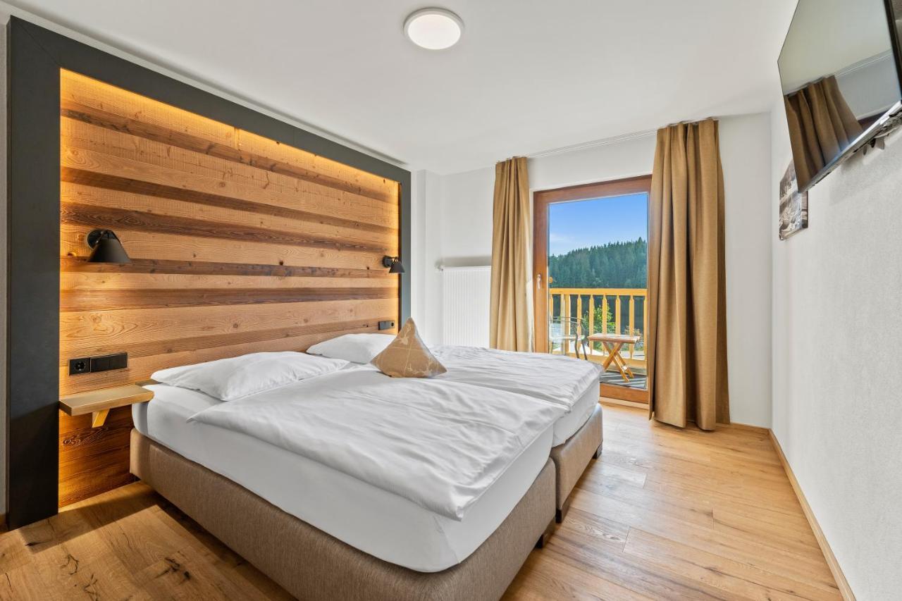 Small Double Room Lake View