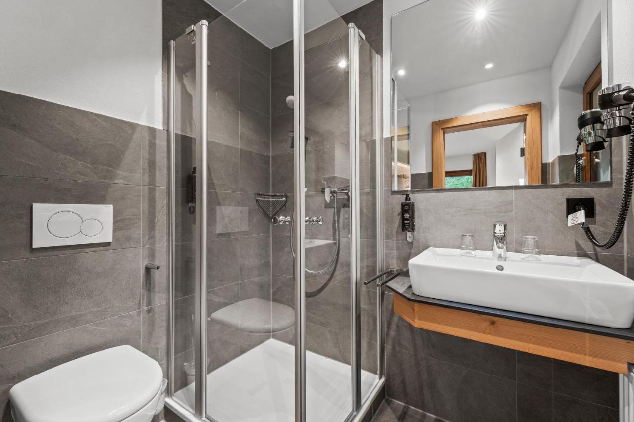 Small Double Room Lake View