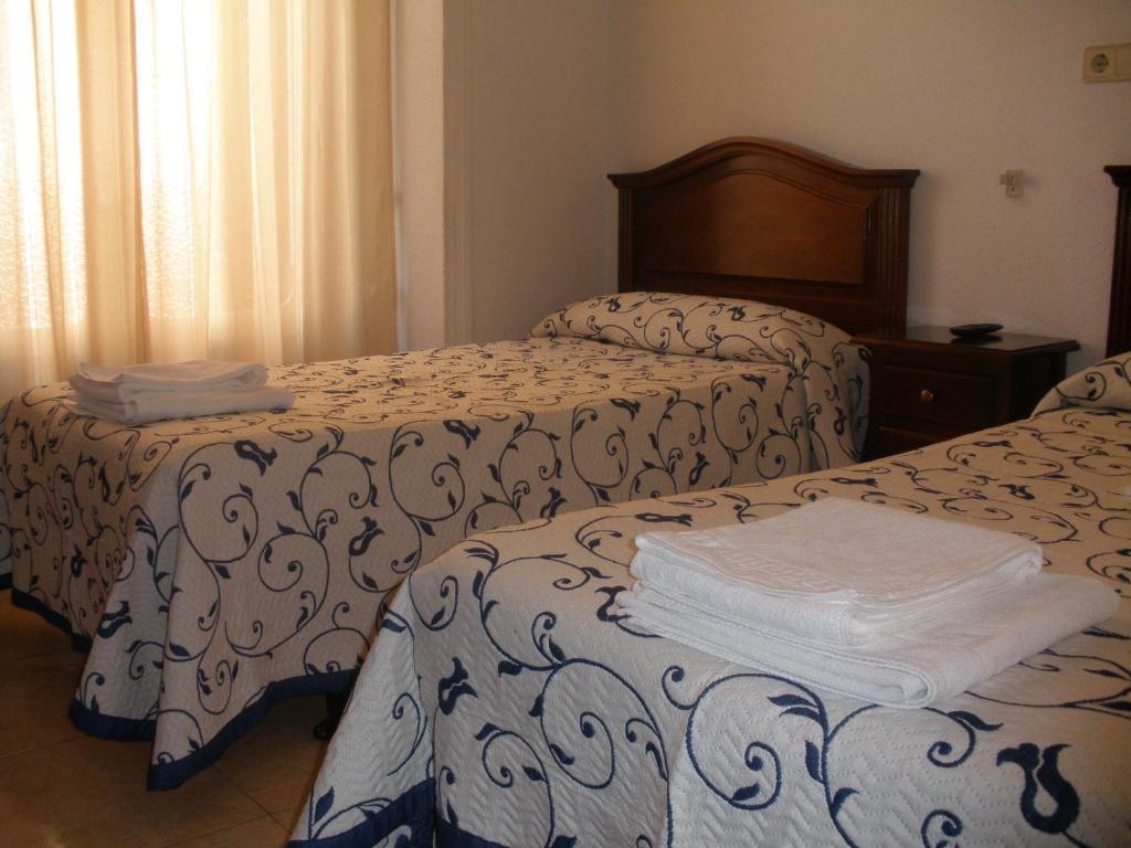 Double Room,37877266:JPEG