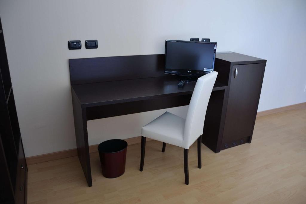 Economy Single Room,267421633:JPEG