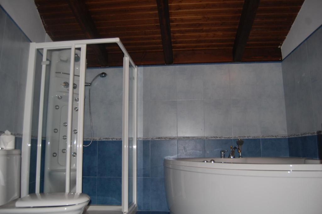 Deluxe Room,11587894:JPEG