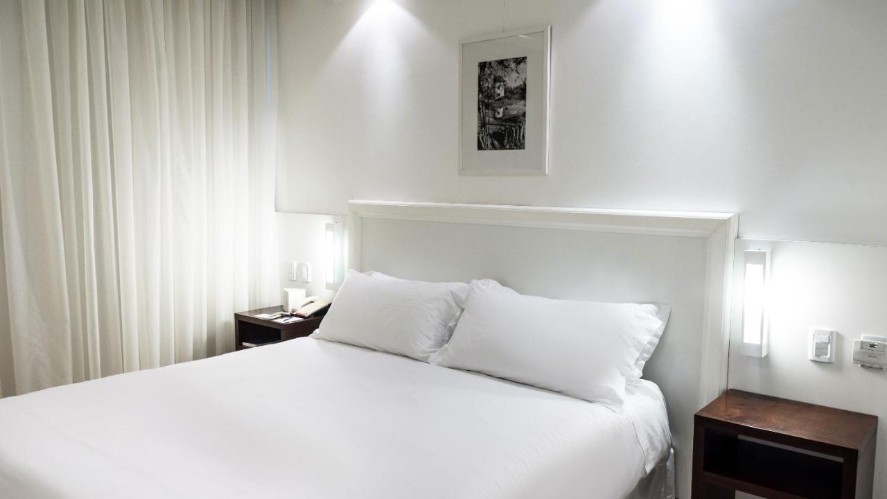 Standard Double Suite