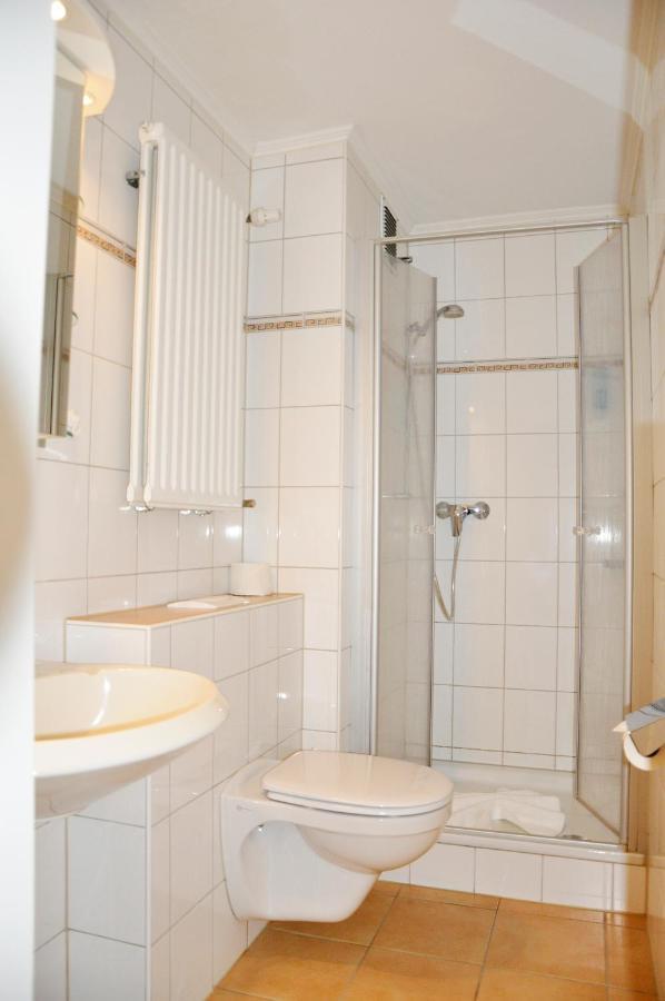 Large Double Room,1152623658:JPEG