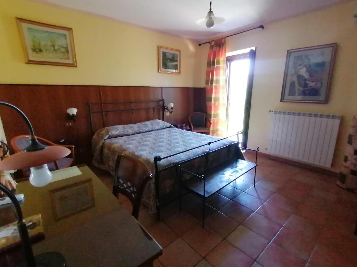 Double Room Mountain View