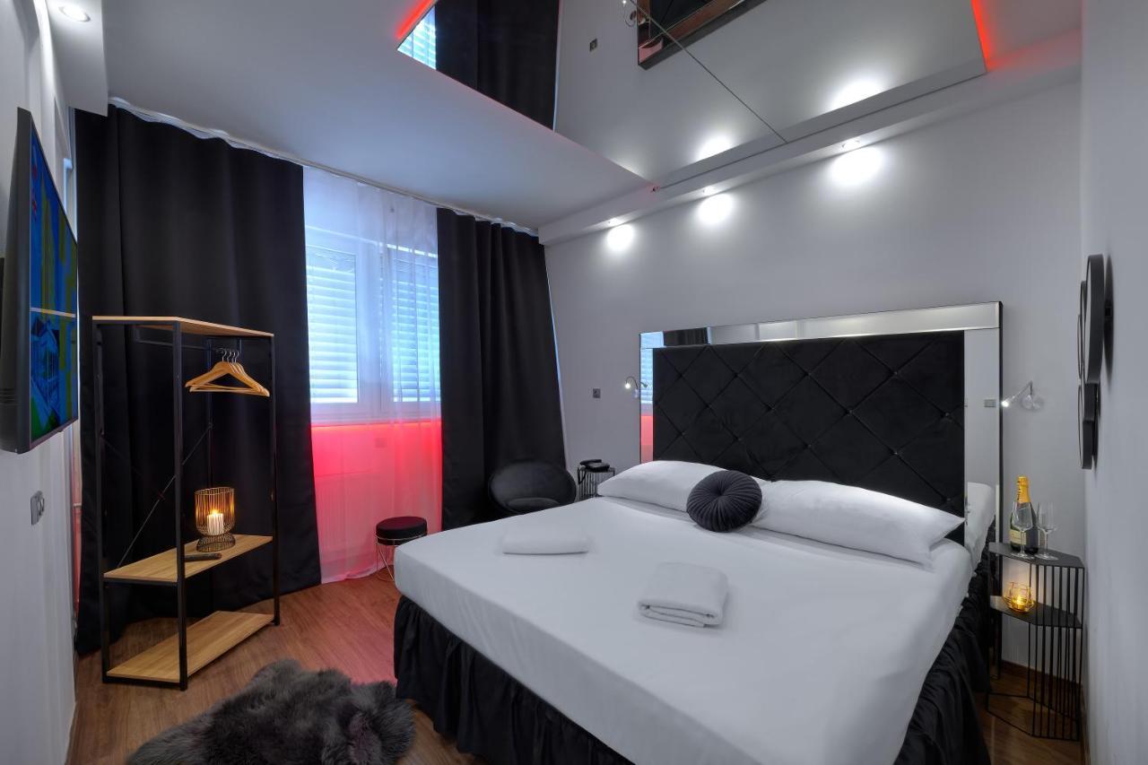 Elegant Double Room Pool Access