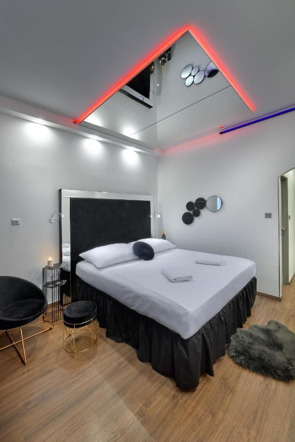 Elegant Double Room Pool Access