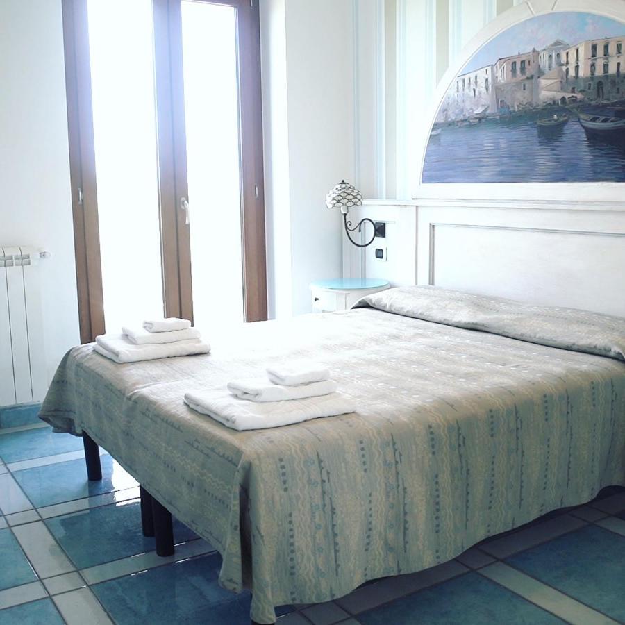 Double or Twin Room Garden View
