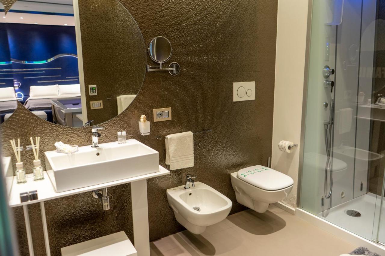 Suite Spa Bath & Hammam