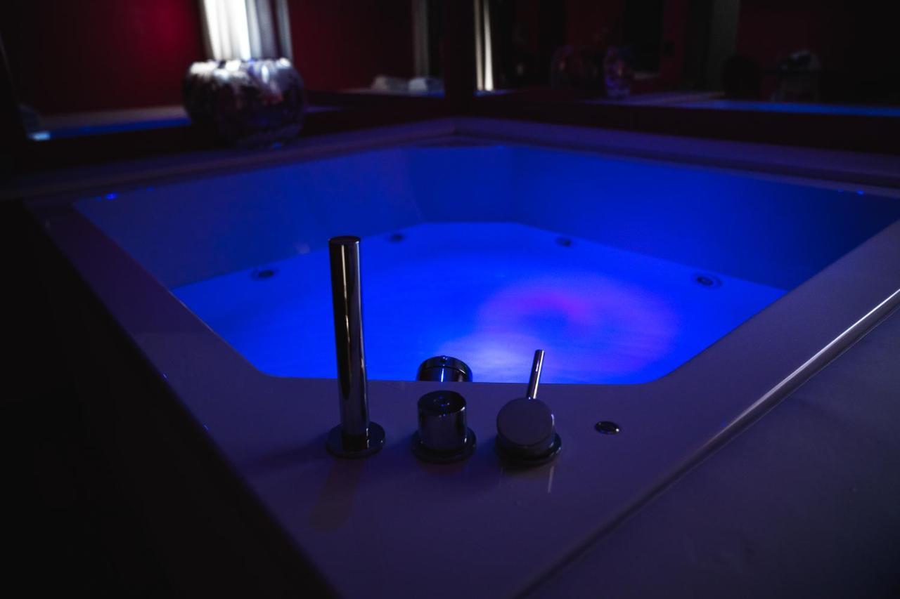 Suite Hot Tub