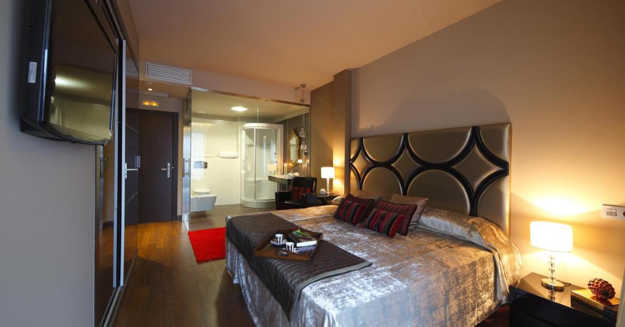 Deluxe Double Room,1285916785:JPEG