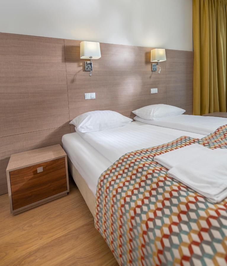 Economy Single Room