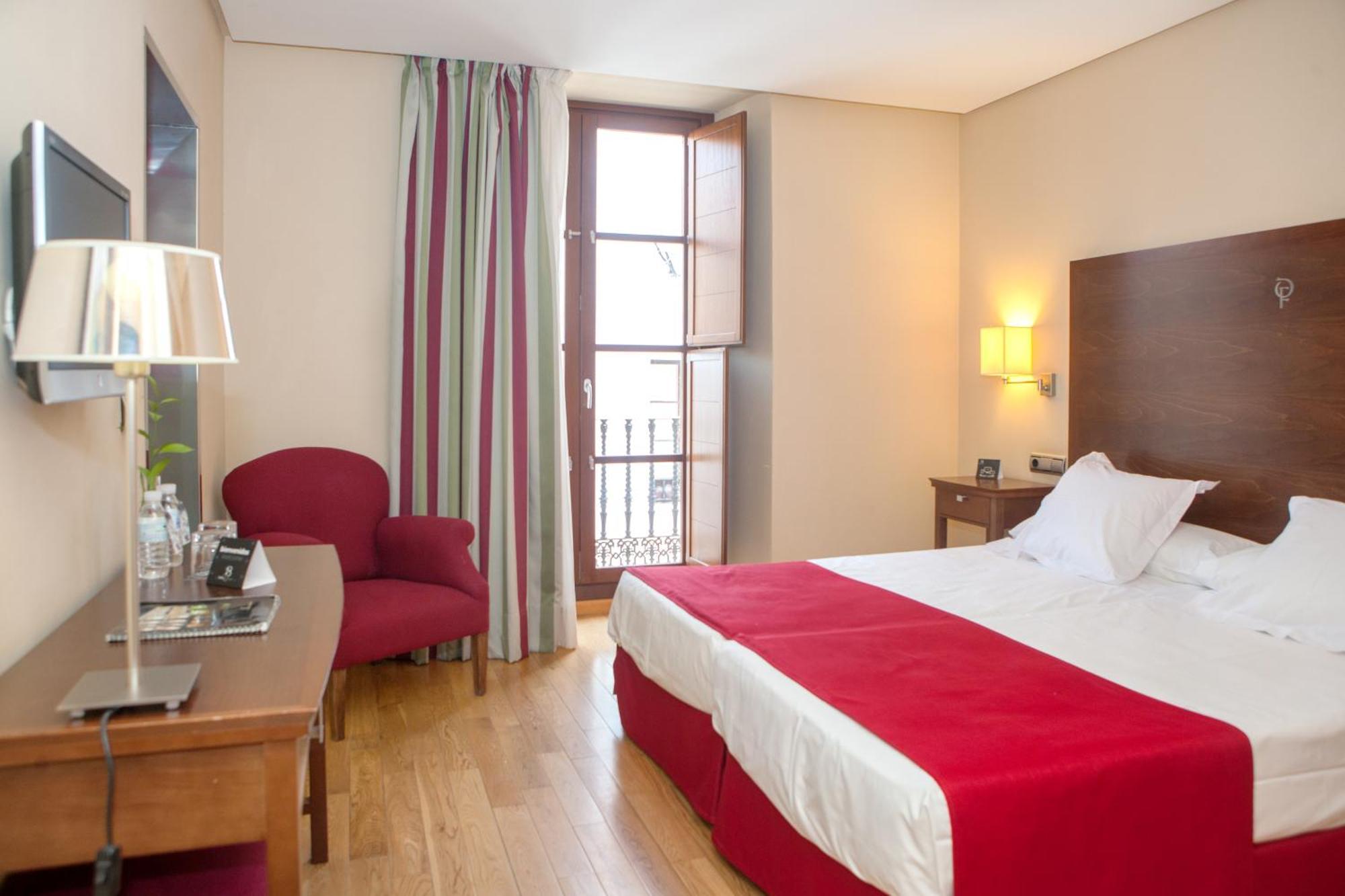 Double or Twin Room,443150754:JPEG