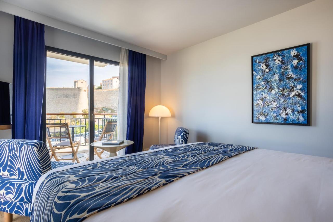 Deluxe Double or Twin Room Sea View