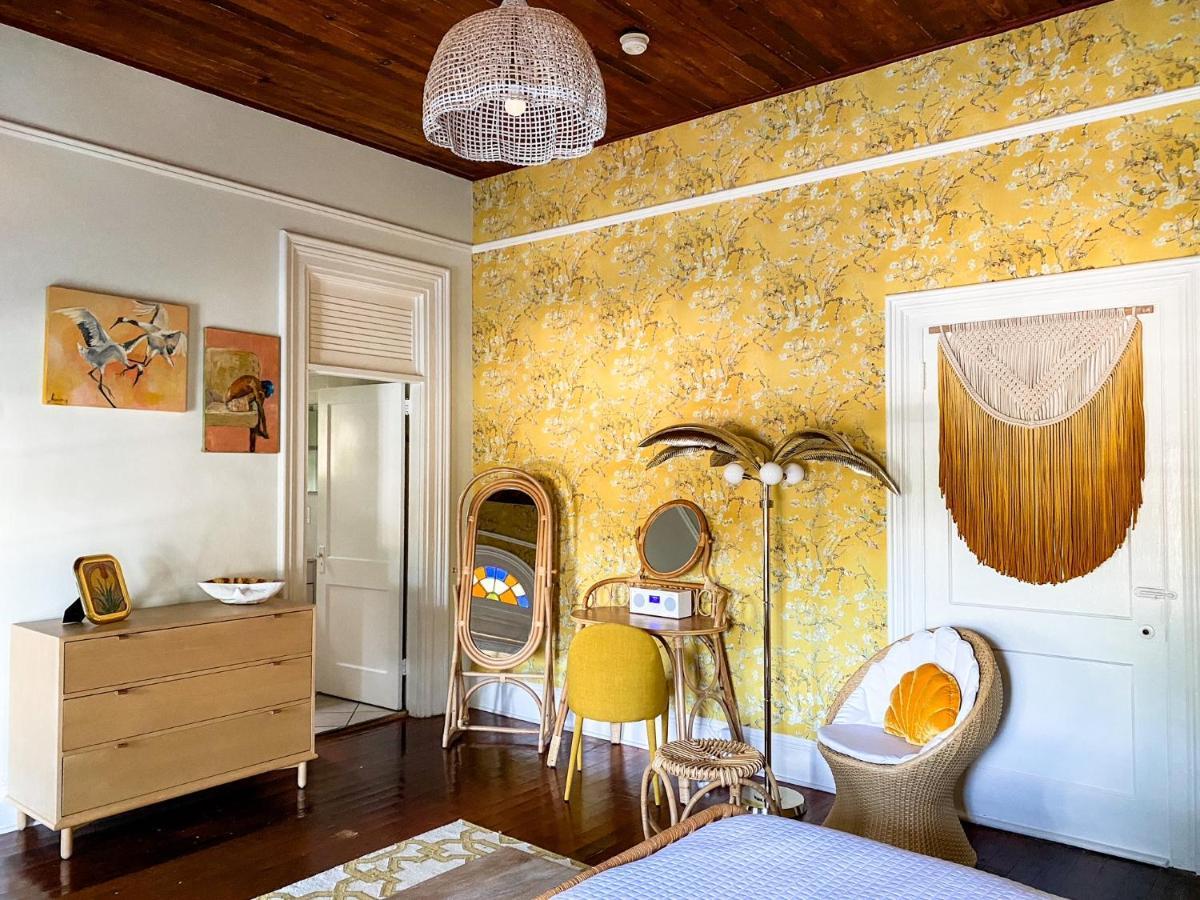 Room 6