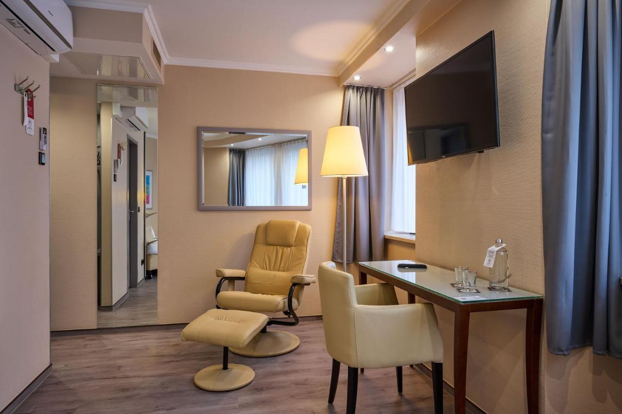 Single Room