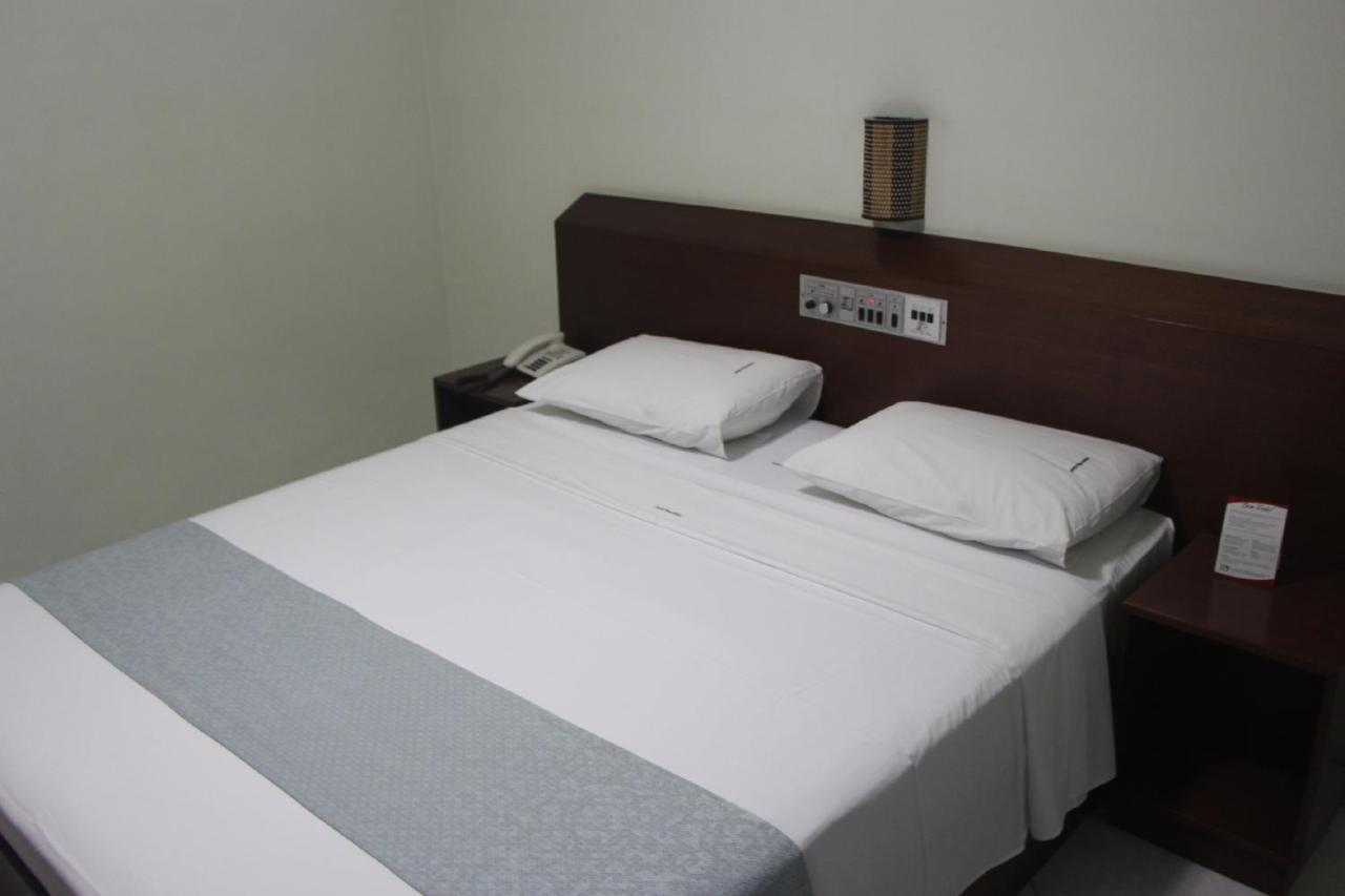 Quarto Standard Casal,1154729466:JPEG