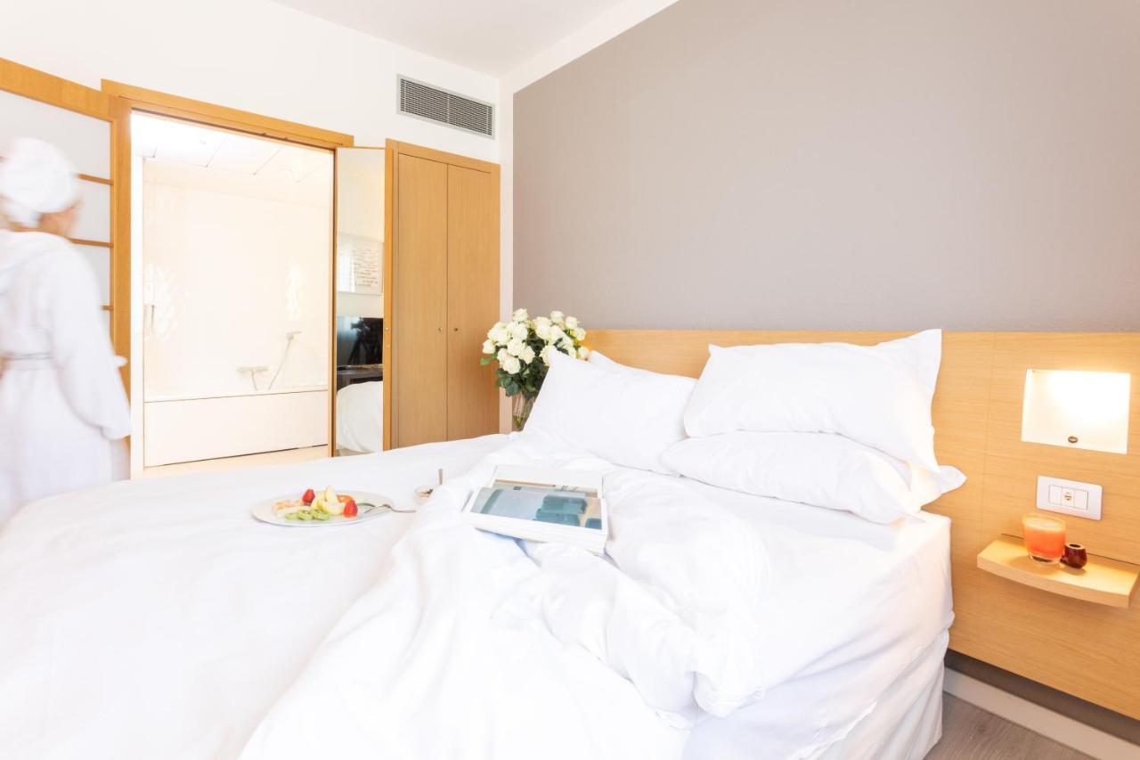 Family Suite,1287821203:JPEG